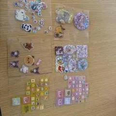 ウォーターシール　タイルシール　たまごっちシール　サンリオシール