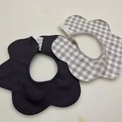 360度 花びら型スタイ 2枚セットのサムネイル