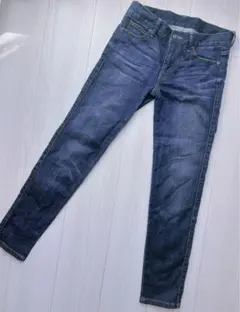 Item thumbnail for item d4a65084-592f-4047-836a-e8a455fa8ec5