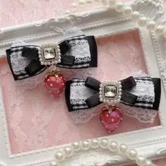 【24H以内発送】いちご黒チェックビジュー♡ヘアクリップ リボン 量産型 地雷系