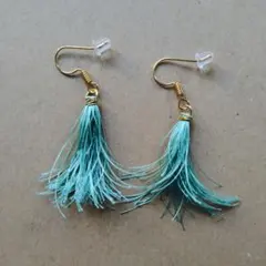 ハンドメイド　ピアス