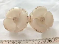 アレクサンドル ドゥ パリ フラワー クリアヘアクリップ レース柄