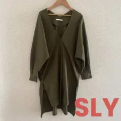 SLY●ロングシャツ　カーキ　Ｆ●チュニック　Ｖネック　長袖