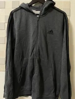 adidas グレー ジップアップパーカー