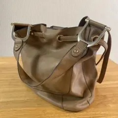 ベージュ 合成皮革 ハンドバッグ