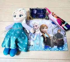 アナと雪の女王 うたっておしゃべりぬいぐるみエルサ　パズル　写真立て　筆箱