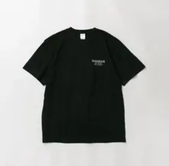 シャフリヤール グラフィカルTシャツCパターン（黒/Black）