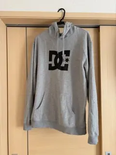 DC グレー パーカー フード付きのサムネイル
