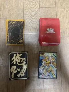 <新品未開封> 遊戯王 公式カードローダー 7個セット 専用スリーブ7枚付き 新品未開封> 遊戯王 公式カードローダー 7個セット 専用スリーブ7枚