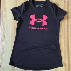 UNDER ARMOUR 黒ピンク Tシャツ YLG