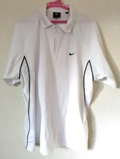 Nike ホワイト ポロシャツ ジッパー付き