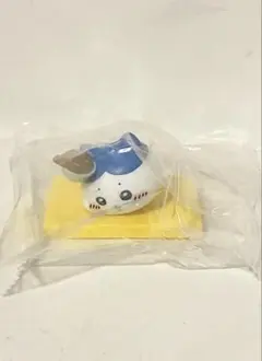 松屋×ちいかわ　オリジナルフィギュア　ハチワレ　鬼辛ピックつき