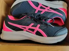 アシックス　ランニングシューズ