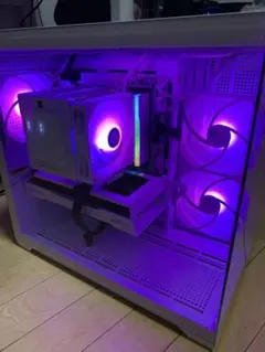 ゲーミングPC 7800X3D RX9060XT 16GB 32GB 白