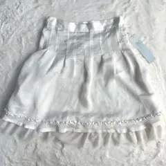 【Xmiss】 最終値下げ　キスミス　スカート　白　ヒラヒラ　夏カラーのサムネイル