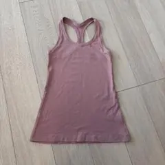 ルルレモン　タンクトップ