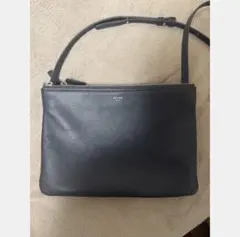 ここたろう様専用】BURBERRY ネイビー レザーシールドトートバッグ