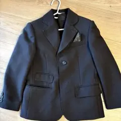 2回使用、ブラックのスーツです。