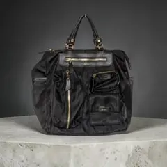 美品　PECHINCHAR　マルチポケットナイロンバッグ　ブラック