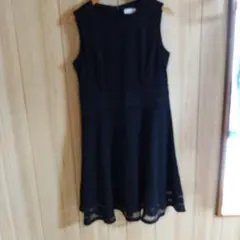 Calvin Klein 黒ワンピース