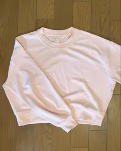 lululemon クロップド丈 スウェット ピンクのサムネイル