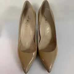 DIANA ダイアナ　ベージュハイヒール