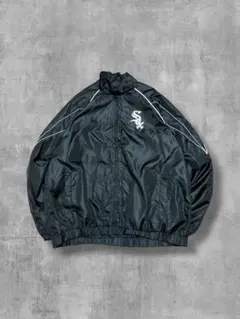 【MLB公式】チーム系シカゴホワイトソックスナイロンジャケット刺繍ロゴ黒ブラック