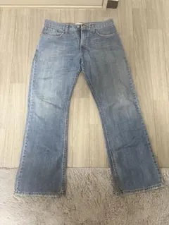 Levi
