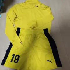極美品　PUMA キッズジャージセット ズ 140cm イエロー