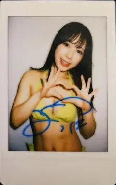 小湊よつ葉　DVD購入特典　直筆サイン入りチェキ④のサムネイル
