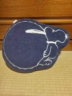 ユニクロ　スヌーピークッション