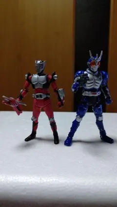仮面ライダーアギトバトルフォーム 龍騎アクションフィギュア