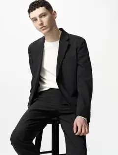 美品 24年モデル ユニクロ 感動ジャケット ウールライク ブラック S