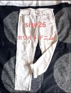 ホワイトデニム