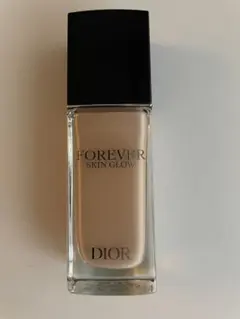 ディオールDIOR フォーエバースキングロウリキッドファンデーション 1.5N