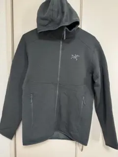 マ*コ様 ARC'TERYX PROTON VEST - メルカリ