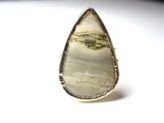 New「グリーンジャスパー」の世界でひとつの天然石リング