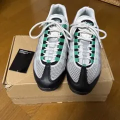 NIKE WMNS AIR MAX 95 スタジアムグリーン　サイズ26