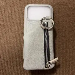 グレー レザー iPhone17プロケース ジッパー付き