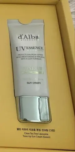 新品 ダルバ グリーン 35mlトーンアップサンクリーム 化粧下地 日焼け止め