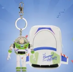 ディズニーストア 限定 バズ・ライトイヤー キーホルダー アクション