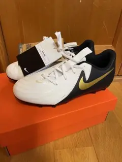 【新品タグ付き】Nike サッカーシューズ スパイク21cm
