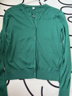 ユニクロ　緑色 ボタン付きカーディガン 長袖M