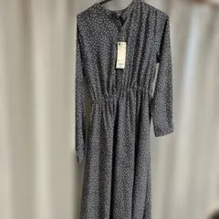 お値下げ　gu ドット柄ワンピース　新品未使用