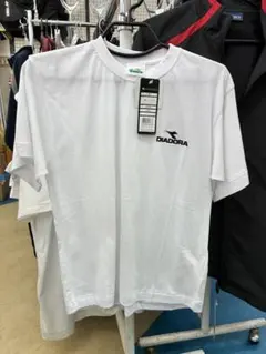新品未使用DIADORAディアドラ綿100白ロゴTシャツ150 レディースS