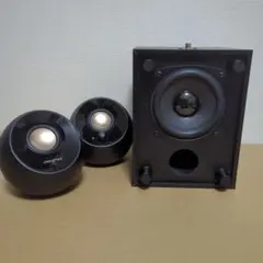 Creative pebble plus 2.1chスピーカー