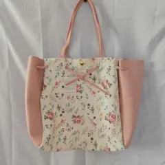 【新品未使用】タグつき COLORS &chouette 花柄トートバッグのサムネイル