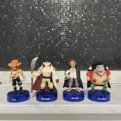 ④ワンピース 4体セット 赤髪　白ヒゲ　黒ヒゲ　エース
