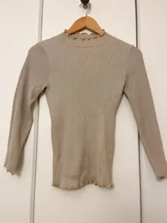 リブ編みベージュニット長袖　SENSE OF PLACE