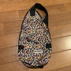 OUTDOOR ボディバッグ ワンショルダー 総柄のサムネイル